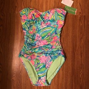 🆕 Lilly Pulitzer Flamenco One-Piece Swimsuit